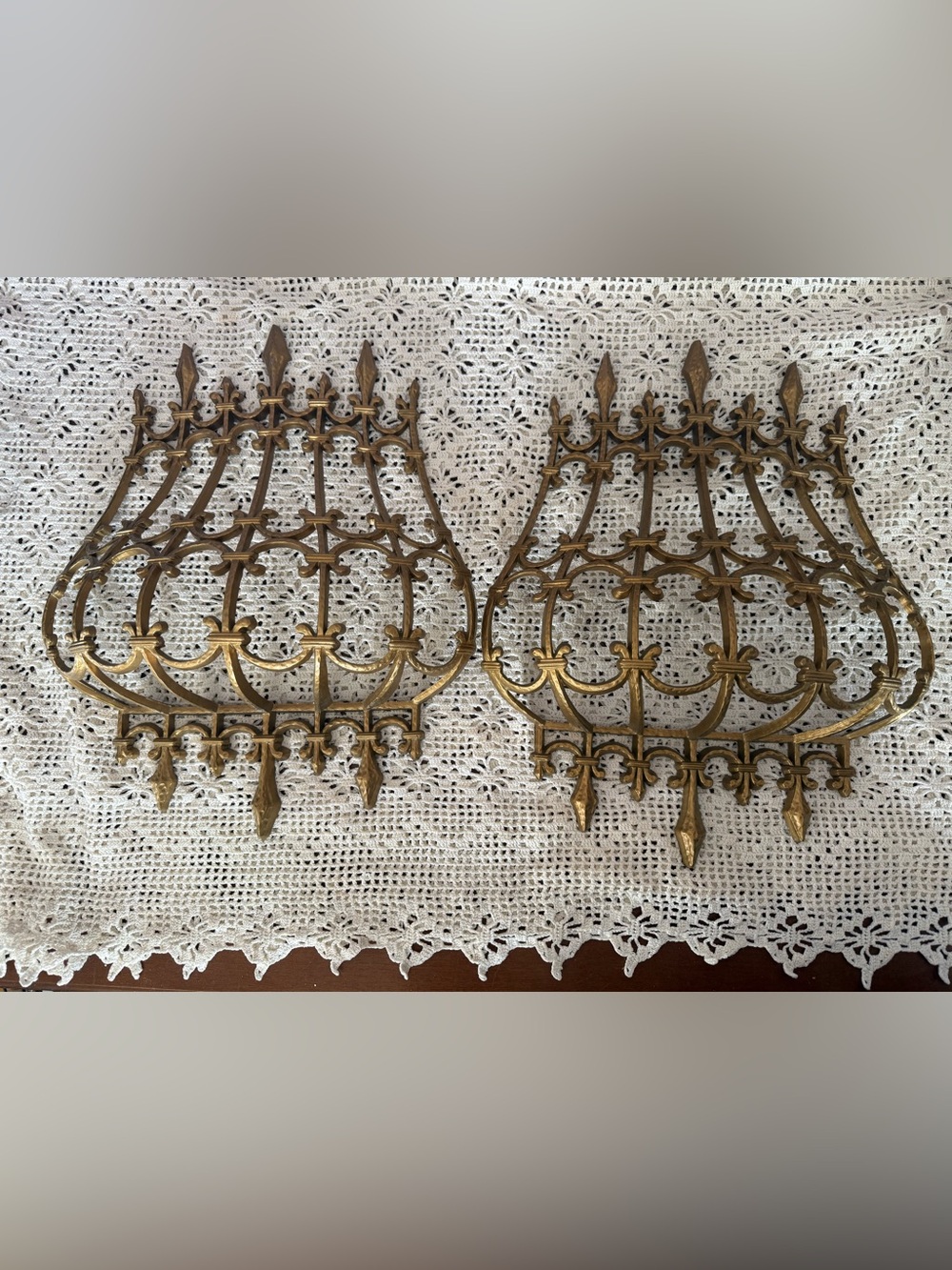 Vintage Gold Fleur-de-Lis Wall Accents - Set of 2